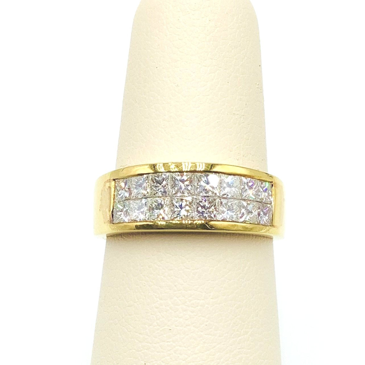 #50012280 PRINCESS CUT DIAMOND BAND