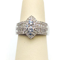 #10116982 2 CENTER STONE DIAMOND RING