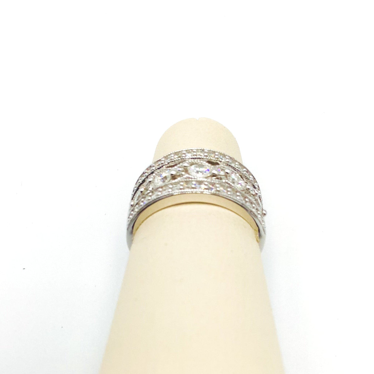 #AK66077 FANCY DIAMOND BAND