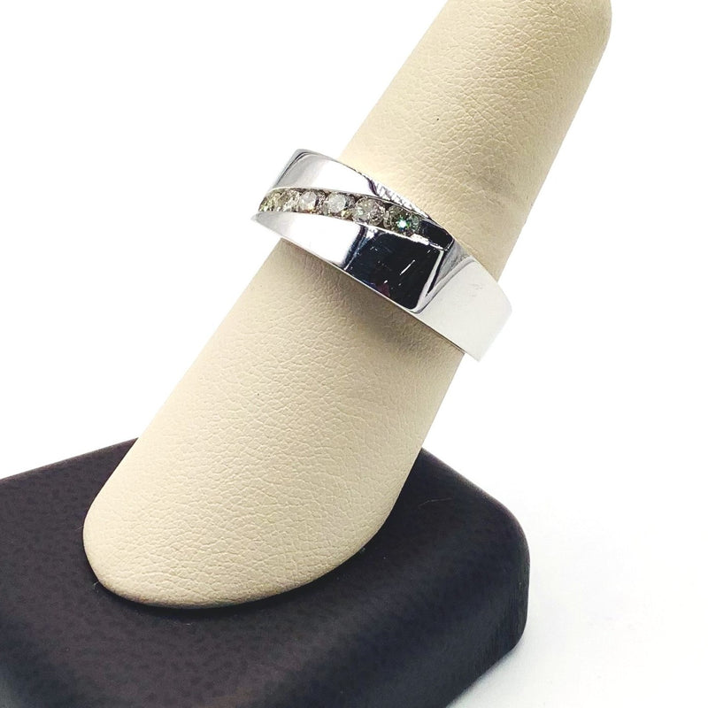 #AK62857 MEN'S FANCY 6 DIAMOND RING