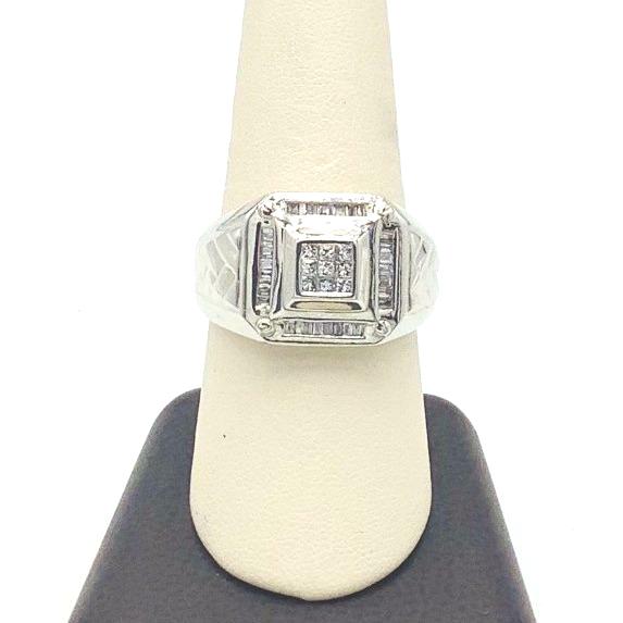 #AK38333 MEN'S BAGUETTE & PRINCESS CUT DIAMOND RING