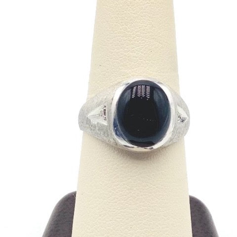 #AK68670 MEN'S ONYX & DIAMOND RING