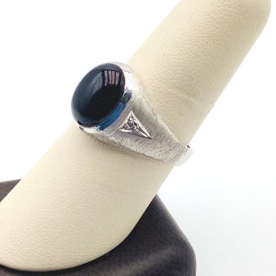 #AK68670 MEN'S ONYX & DIAMOND RING