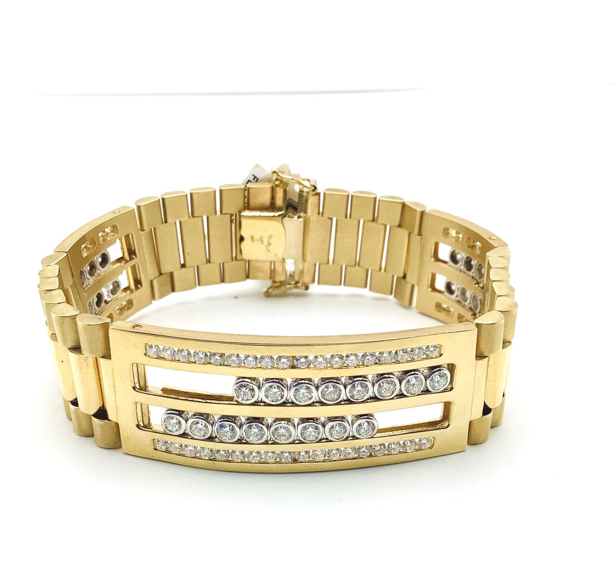 #10147019 MEN'S DIAMOND BRACELET.