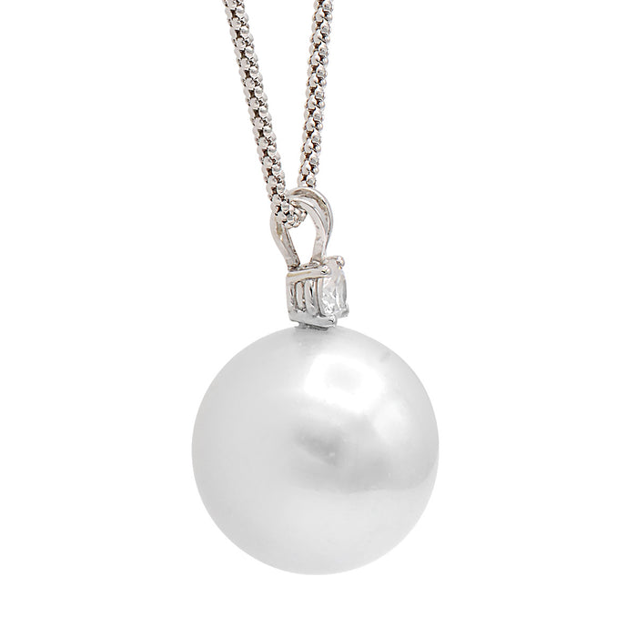 PEARL & DIAMOND PENDANT