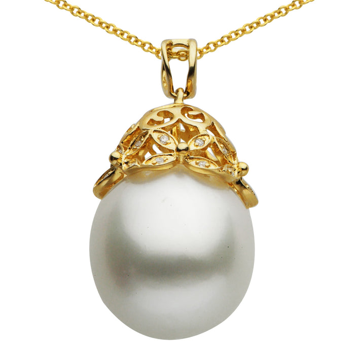 PEARL & DIAMOND PENDANT