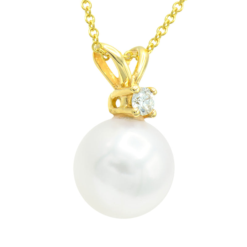 PEARL & DIAMOND PENDANT